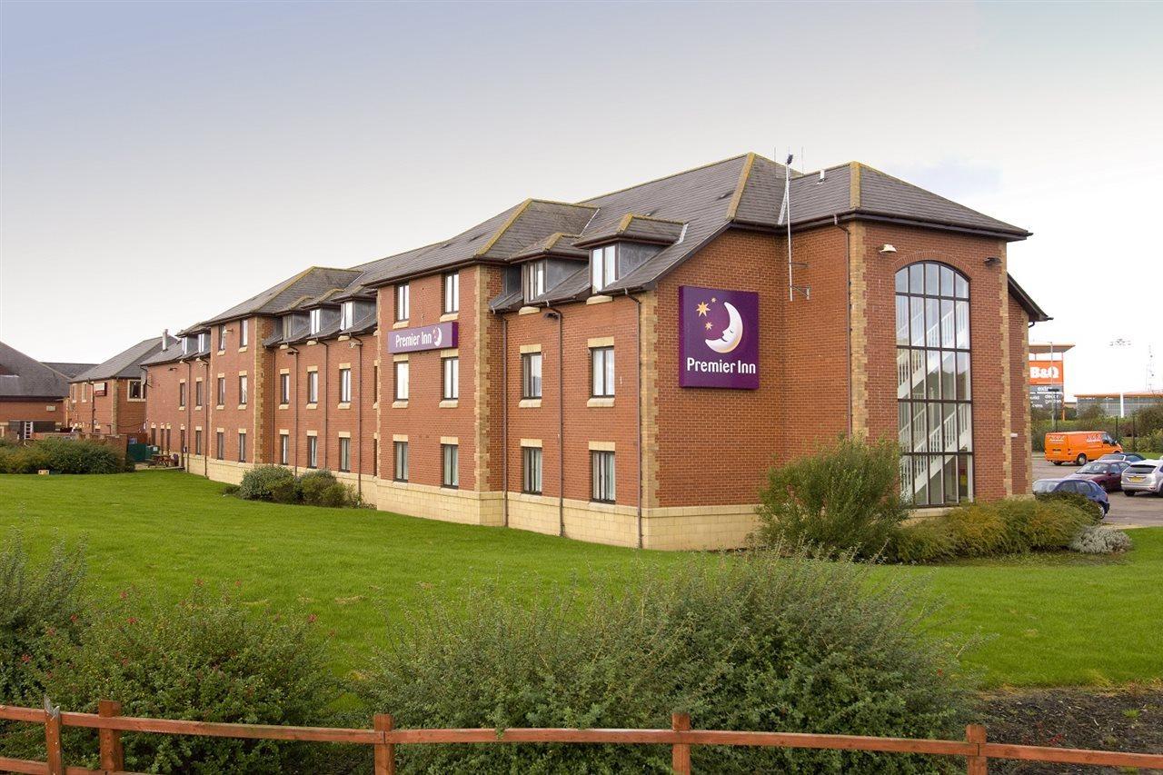Premier Inn Blackpool East Екстер'єр фото