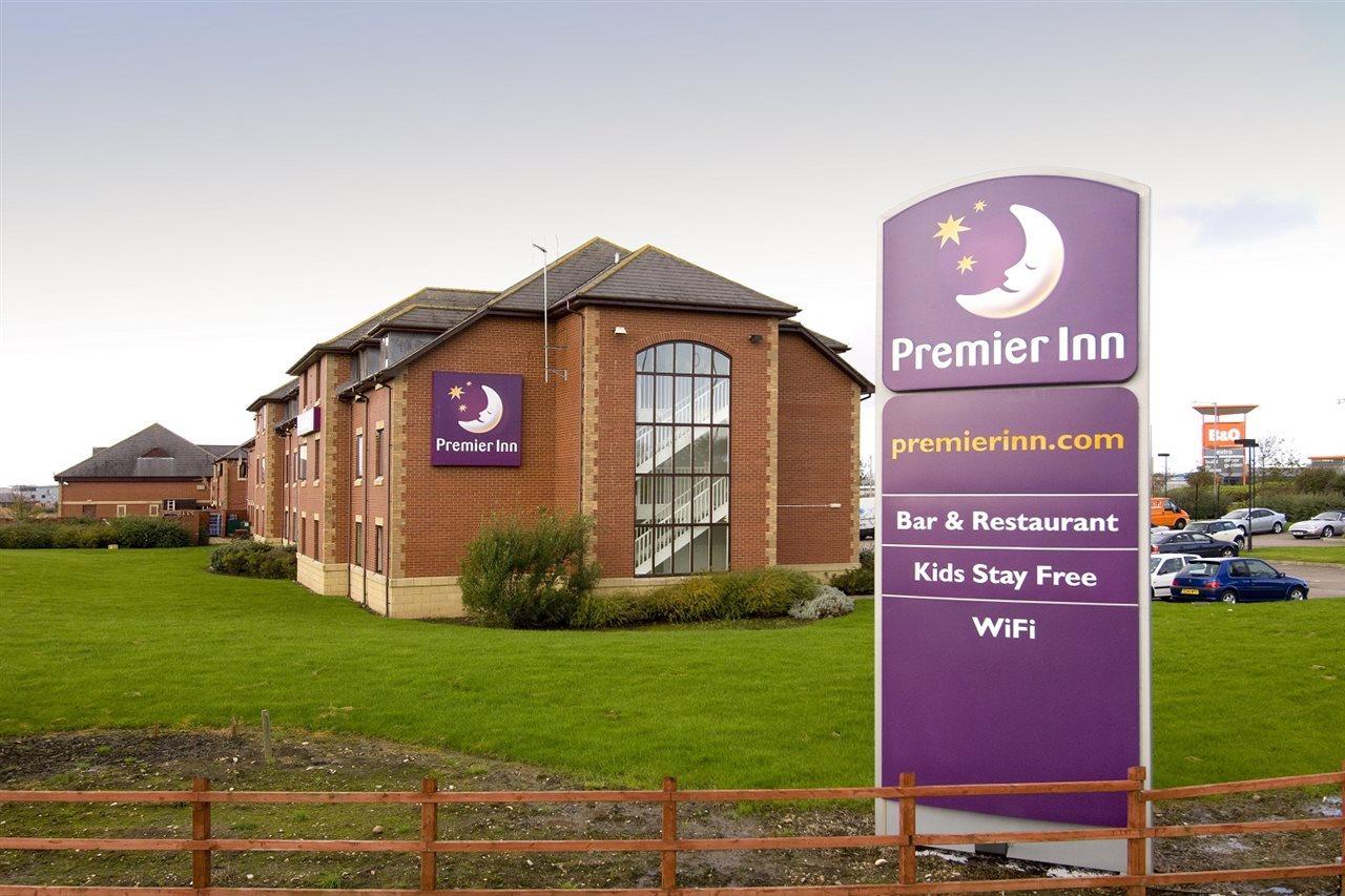 Premier Inn Blackpool East Екстер'єр фото