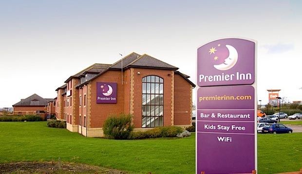 Premier Inn Blackpool East Екстер'єр фото